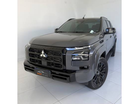 MITSUBISHI TRITON 2.4 BITURBO DIESEL CD KATANA 4X4 AUTOMÁTICO MITSUBISHI TRITON 2.4 BITURBO DIESEL CD KATANA 4X4 AUTOMÁTICO